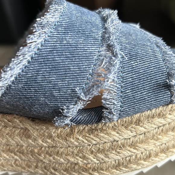 JUST FAB Denim Jeans Espadrille Platform Wedge Sandal - NWOT - Size 8 - Picture 7 of 10